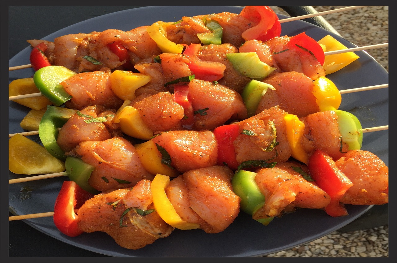 Fried fish with sauce
